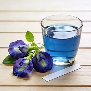 Il fiore di pisello blu contiene caffeina?